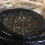 自家製太麺 ドカ盛 マッチョ - スープUP