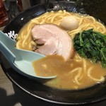 横浜家系ラーメン 駒大商店 - 