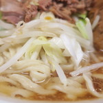 ラーメン二郎 - 野菜（そのまま）