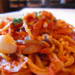 Collinetta - ボスカイオーラ（きのこ＆イタリアンサラミのトマトソース）