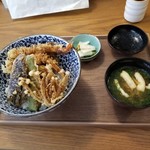 酒と蕎麦 まるか  - 海老天丼　1,250円