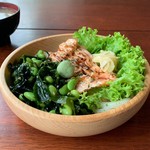 Salmon Samurai - ベイクド明太子サーモン・うどん・枝豆＆ワカメ