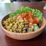 Salmon Samurai - ピリ辛サーモン生・蕎麦・梅コーン