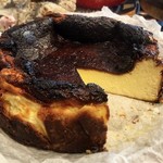 Varmen - バスク風チーズケーキ