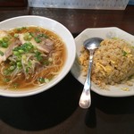 台湾料理 夏 - ラーメン・半チャンセット