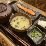 Sumibiyaki Himonoteishoku Shimpachi Shokudou - 銀じゃけ定食