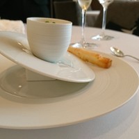 コンヴィヴィアリテ - 斜めっとるやないか〜い\(//∇//)\