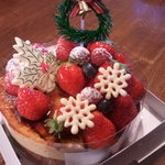 パティスリー プラン - タルト･フレーズ・ア・ラ・ピスターシュ