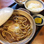 Menjaya Ichibanya Yamato - Aセット 玉子入り味噌煮込みうどん＋ご飯＋漬物 ¥650(税込)