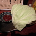 一八 - 山盛キャベツ￥350