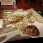 一八 - フライド山芋（ハーフ）￥300