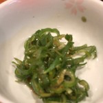 らーめん家 政 - 今月のクーポンネギ
      ごま油がいい感じ