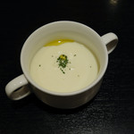 トラットリアイタリア - ジャガイモの冷製スープ