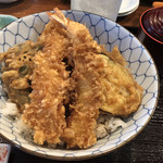 江戸前天麩羅　天優 - 見事な天丼