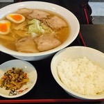 喜多方ラーメン 坂内 - 