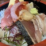 吾妻鮨 - 海鮮丼…税込1080円