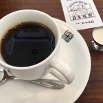 Niyushiyarumu Piataun - コーヒー ♪