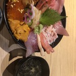 近江町海鮮丼家ひら井 - 