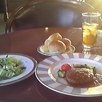 シンフォニー東京湾クルーズ - 特別に用意していただいた料理です。