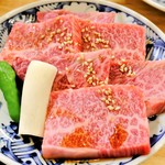 炭火焼肉ホルモン 横綱三四郎 - 