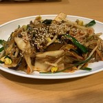 万宝家 - 春雨キムチ炒め（￥850）