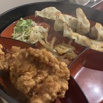 大衆中遊華食堂 八戒 - 餃子定食（￥900）