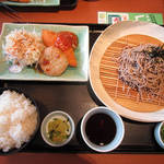 和食さと - 日替わりランチ（白身魚フライ つくねハンバーグ） \645 + ミニ麺→普通麺 \108