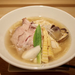 AOGUIRI - 伊達鶏と浅利のにごり塩麺