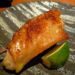 焼鳥 市松 - ☆手羽先ちゃんはすごーい弾力☆