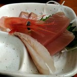 味有職 和香奈 - 刺し身も旨い！