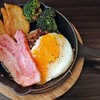 お肉と私の酒場 ハセガワ - 料理写真:ハンバーググリル800円込ドリンク付