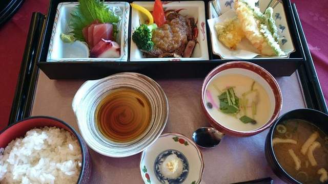 阿見ゴルフクラブ レストラン 土浦 定食 食堂 食べログ