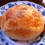 メゾン・カイザー・ショップ - パン オ フロマージュ