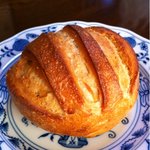 メゾン・カイザー・ショップ - イチジクのパン