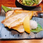 炭膳 茅心 - アラの干物