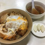 関城亭 - カツ丼