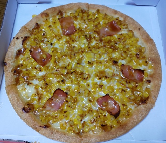 テンフォー 苫小牧西店（10.4 PIZZA TEN.FOUR） - 糸井（ピザ）の写真