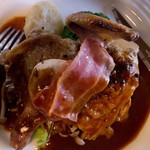 洋食 川里庵 - グリルチキン　ベーコン添え