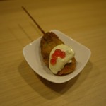 串活料理にしむら - 牡蠣もお洒落になって出てきます。