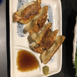 麺どころ 千屋 - 餃子380円