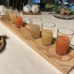 明神館 - ぶどうジュース、りんごジュース、にんじんジュース