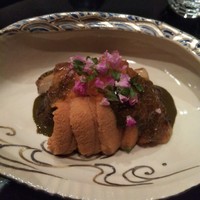 まき村 - 蒸し鮑。肝ソース 長芋 雲丹。まき村スペシャリテのひとつ。