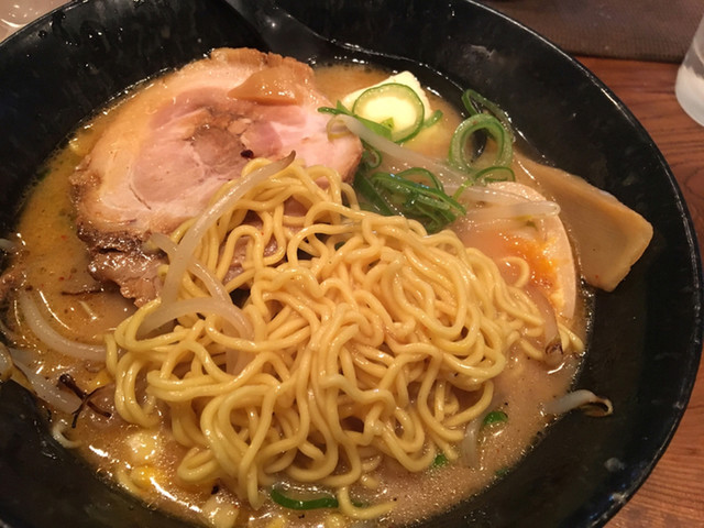 閉店 麺家 じゃんぷ亭 南森町 ラーメン 食べログ