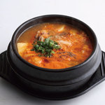 Stone pot spicy udon