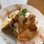 カフェ トゥーリ - フルーツケーキ