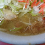 ラーメン二郎 - めちゃ旨乳化スープ