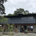 ショウゾウ シラカワ 水辺のコーヒー - 