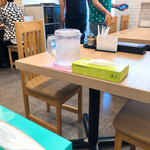 札幌麺屋 美椿 - テーブル