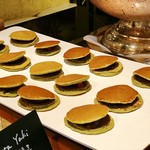 ザ・テラス - どら焼き＠あんず入りらしい