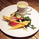 スパイスカフェ - 長野県佐久市の畑からさつまいもスープと蒸し野菜(2011年クリスマスディナー)